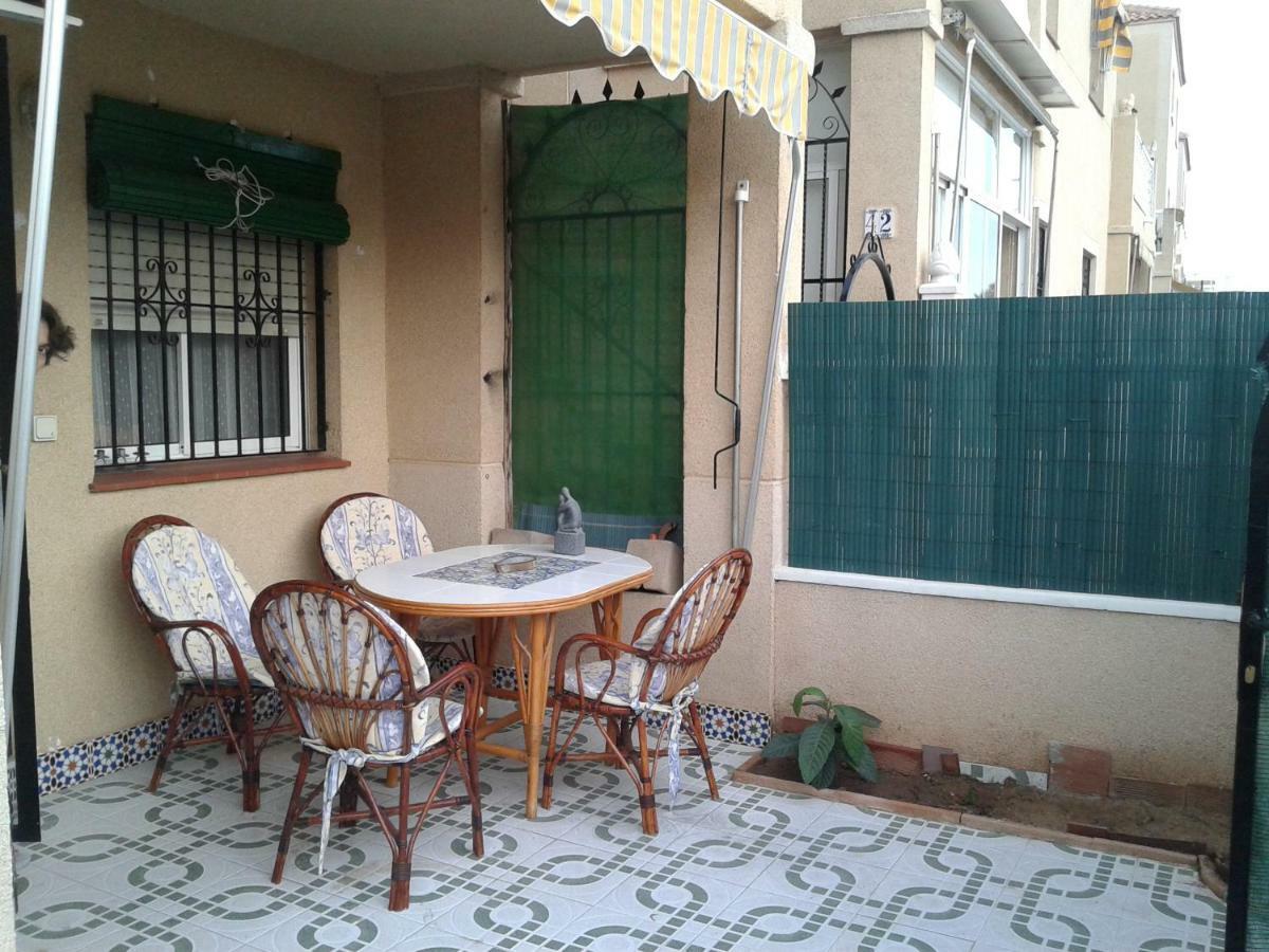 Apartement à La Mata Torrevieja Esterno foto